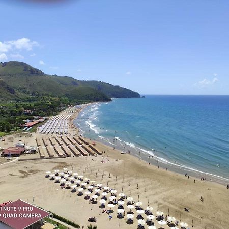 Casavacanze Belvedere Sperlonga Apartment ภายนอก รูปภาพ