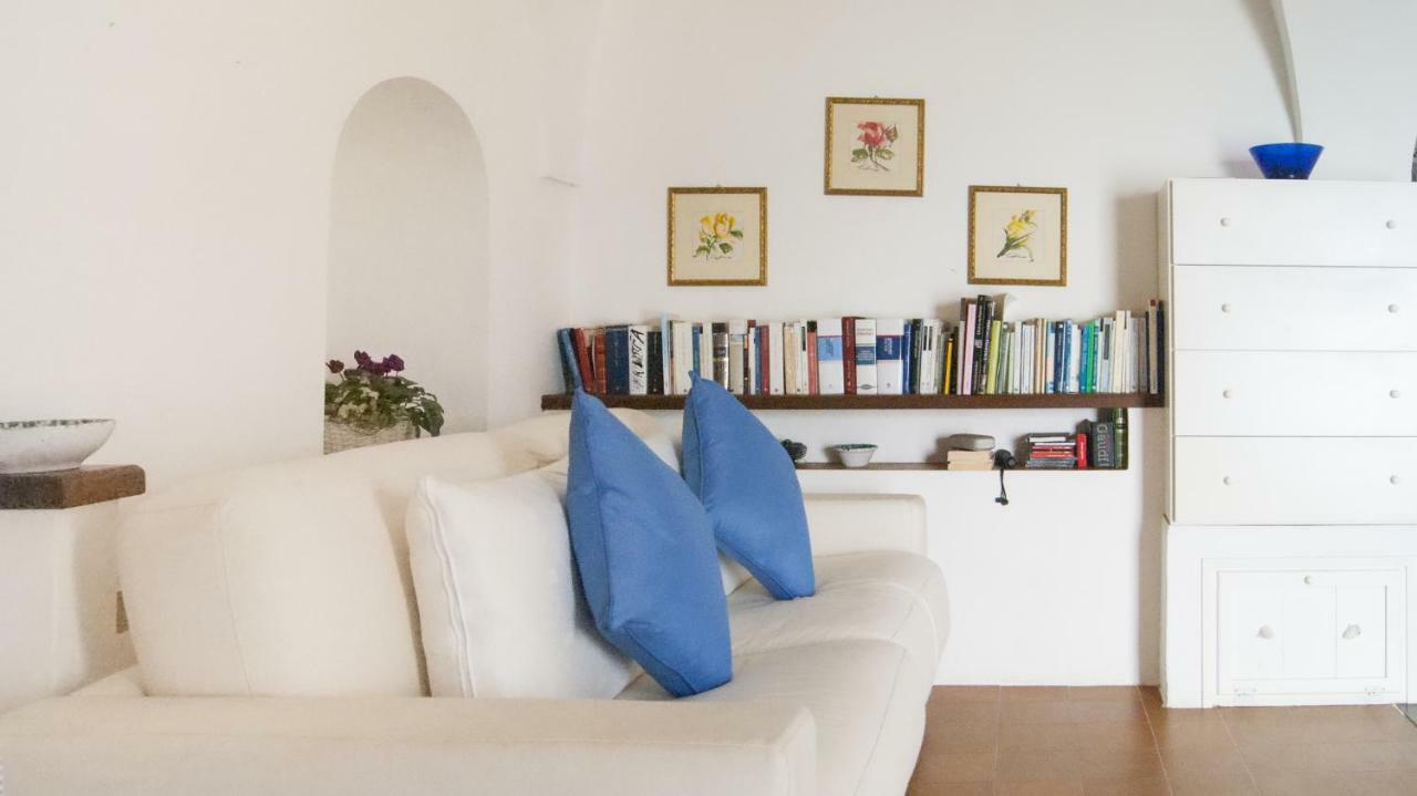 Casavacanze Belvedere Sperlonga Apartment ภายนอก รูปภาพ
