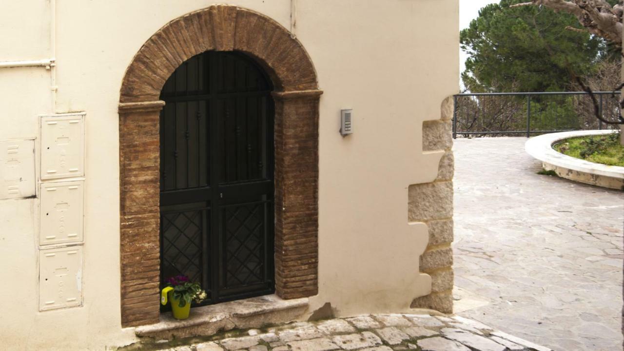 Casavacanze Belvedere Sperlonga Apartment ภายนอก รูปภาพ